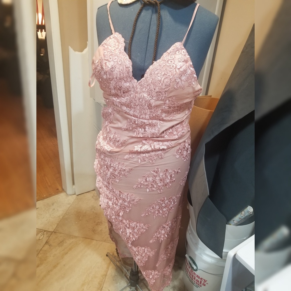 BLUSH PINK LACY SIDE SLIT PROM DRESS